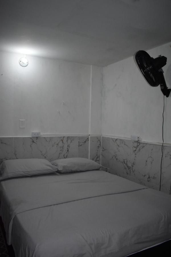 Esmed Hostel Medellín Exteriér fotografie