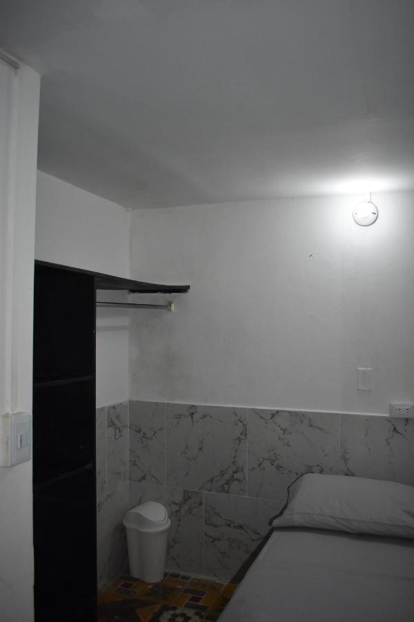 Esmed Hostel Medellín Exteriér fotografie